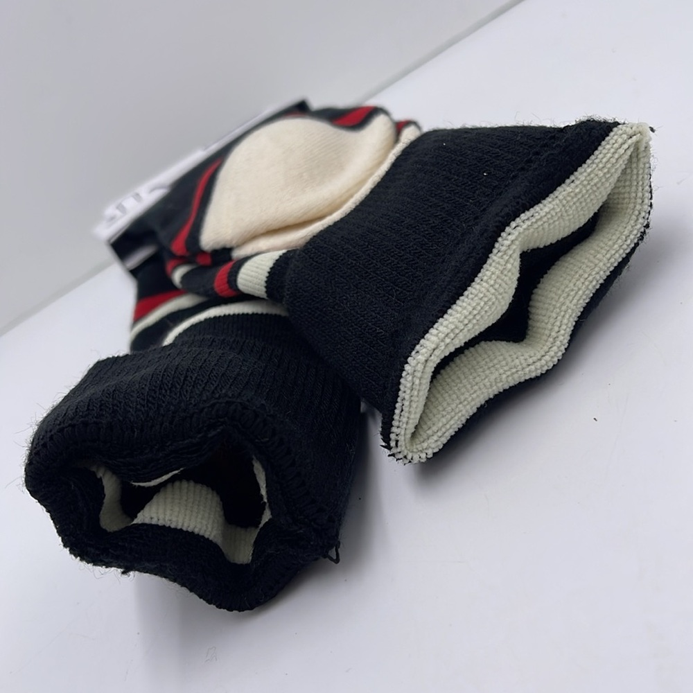 Vans X Smartwool Merino Wool Over the Calf Snow Socks 
New - Picture 12 of 16